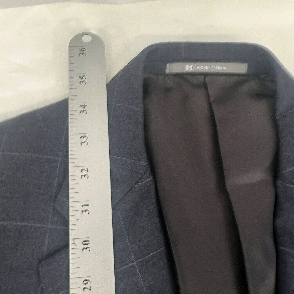 Hickey Freeman Gray Check Plaid‎ Blazer Loro Piana Fabric Italy Tasmanian 42 L
